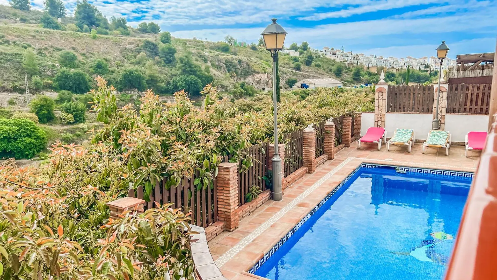 Cd-2253 Two Bedroom Villa With Pool In Frigillana Frigiliana Spain